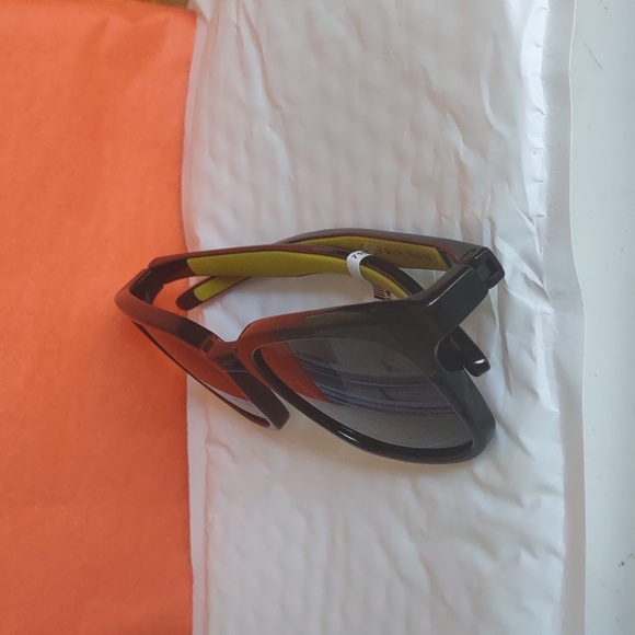 Eyevol Heath III Sunglasses. - Picture 2 of 9